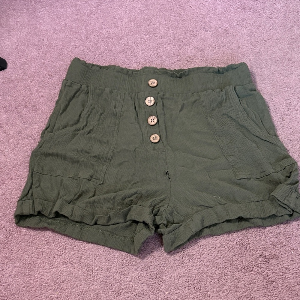 Joe Benbasset High Waist Green Shorts